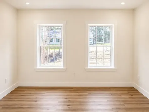 15 Sylvan Road Orono ME 04473
