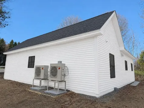 15 Sylvan Road Orono ME 04473