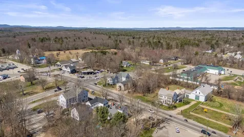 15 Ossipee Trail E Standish ME 04084