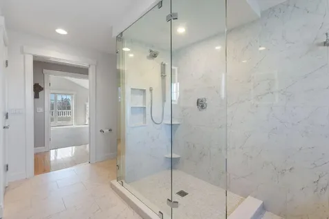 19 Bridge Street Kittery ME 03904