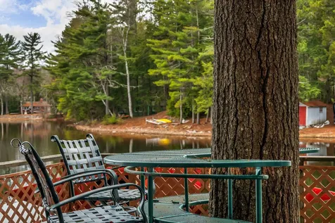 12 Paradise Cove Clifton ME 04428