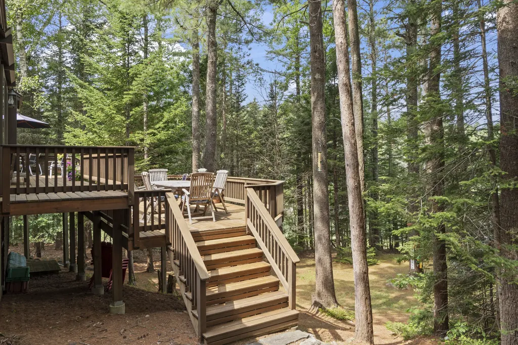 42 Indian Point Terrace Harpswell ME 04079