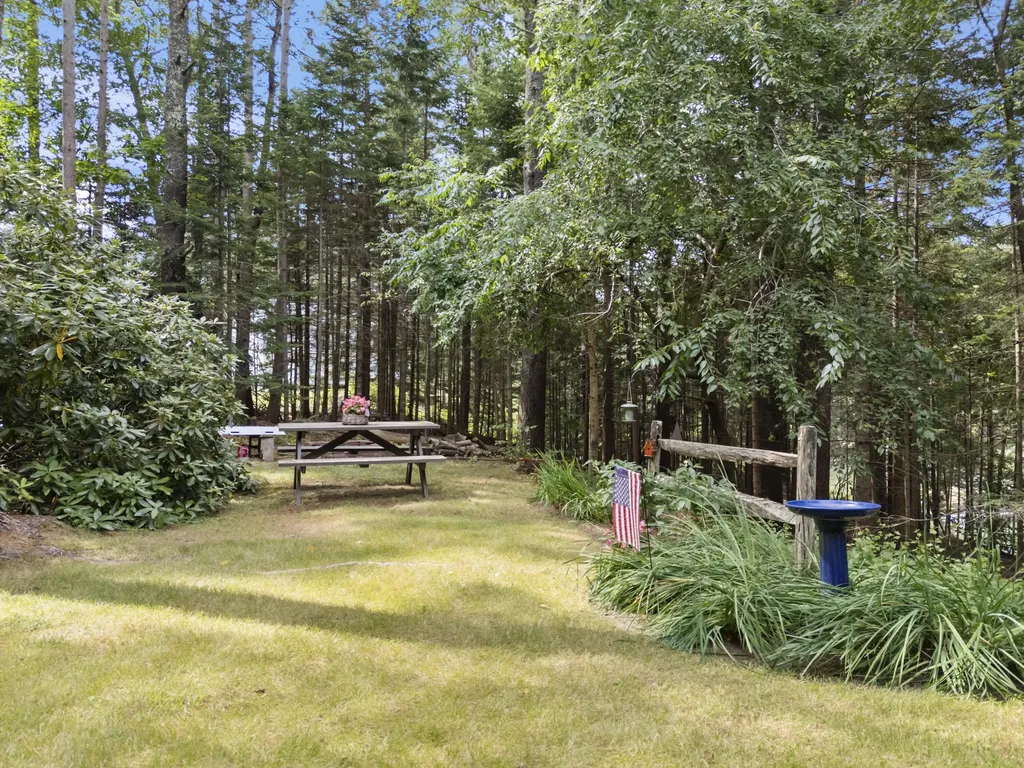 42 Indian Point Terrace Harpswell ME 04079