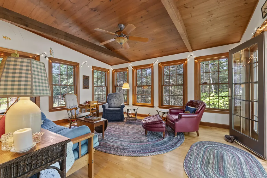 42 Indian Point Terrace Harpswell ME 04079