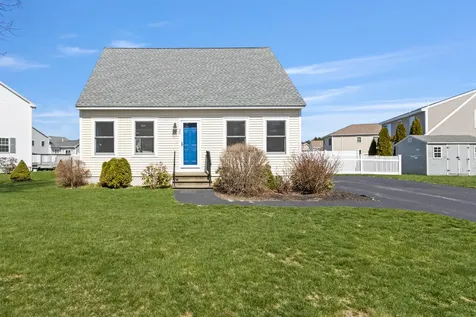 32 Wagner Farm Road Gorham ME 04038