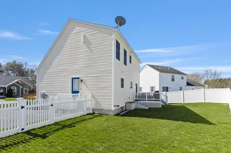 32 Wagner Farm Road Gorham ME 04038