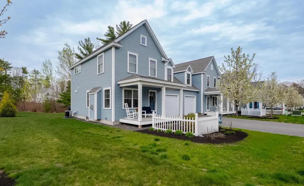 10 Webhannet Place Kennebunk ME 04043