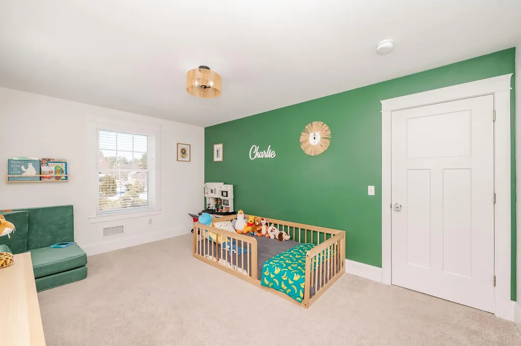 10 Webhannet Place Kennebunk ME 04043