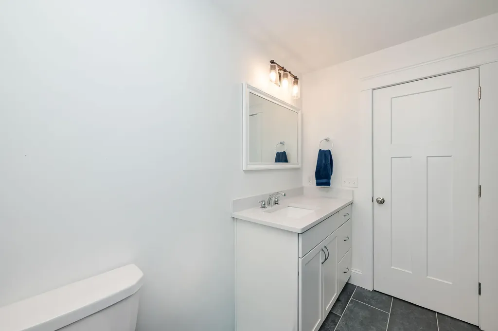 10 Webhannet Place Kennebunk ME 04043