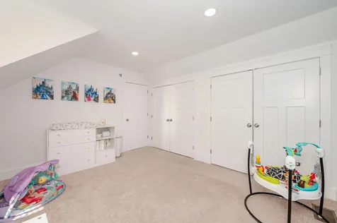 10 Webhannet Place Kennebunk ME 04043