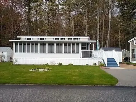 10 Seacoast Lane Old Orchard Beach ME 04064