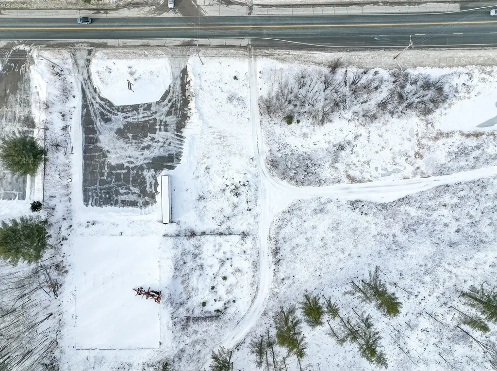 1019 Us-2 Rumford ME 04276