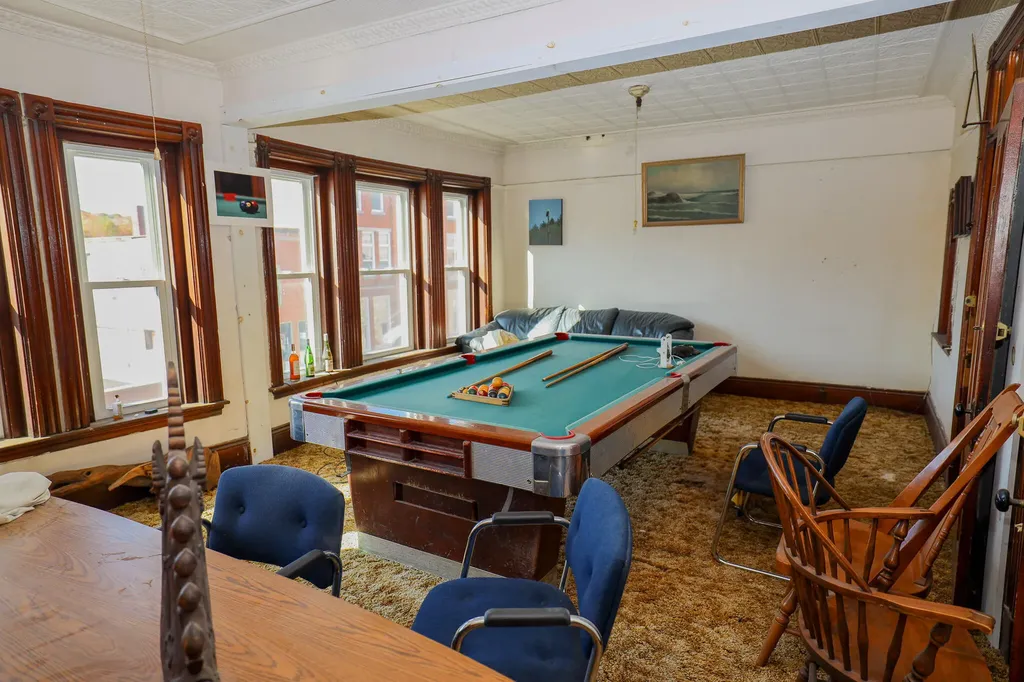 102 Congress Street Rumford ME 04276