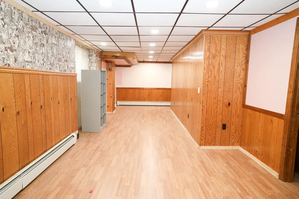 102 Congress Street Rumford ME 04276
