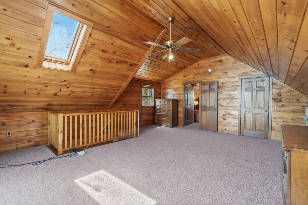 15 Marsh View Lane Glenburn ME 04401