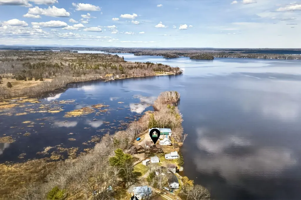 15 Marsh View Lane Glenburn ME 04401