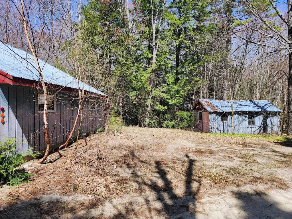 48 Jewett Pond Road Waterford ME 04088
