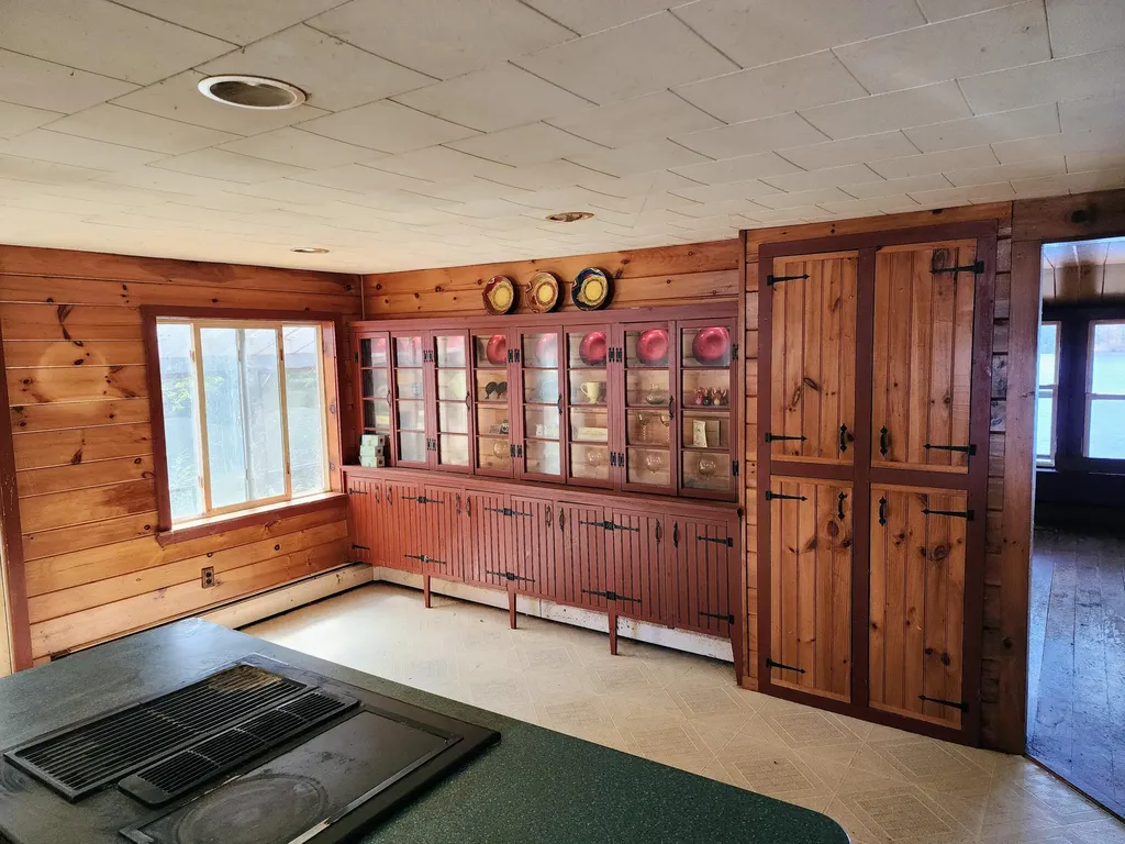 48 Jewett Pond Road Waterford ME 04088