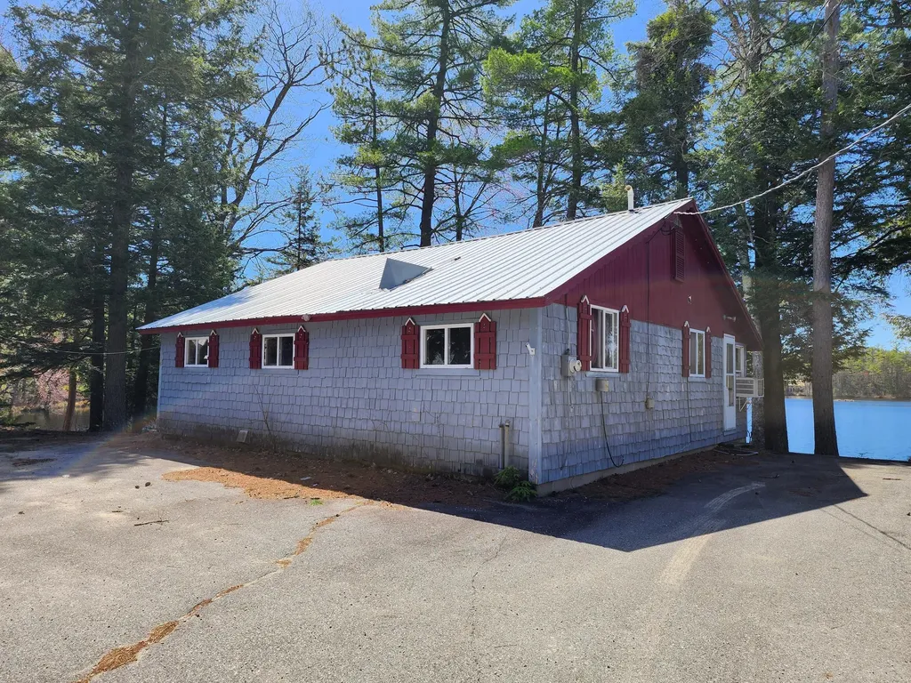 48 Jewett Pond Road Waterford ME 04088