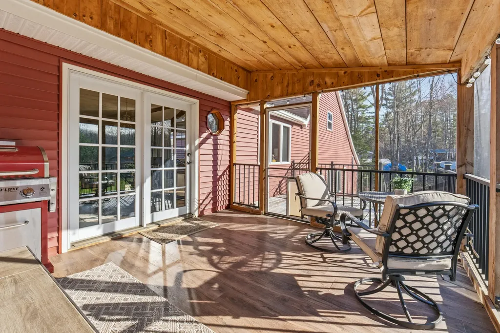 64 Annabessacook Drive Winthrop ME 04364
