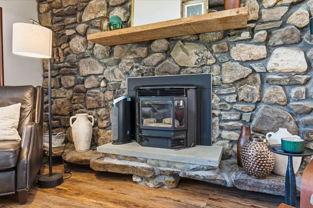 64 Annabessacook Drive Winthrop ME 04364
