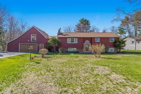 64 Annabessacook Drive Winthrop ME 04364