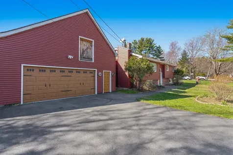 64 Annabessacook Drive Winthrop ME 04364
