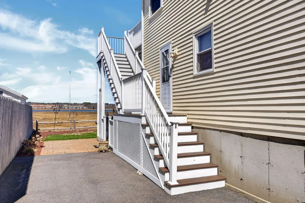 60 5th Avenue Wells ME 04090