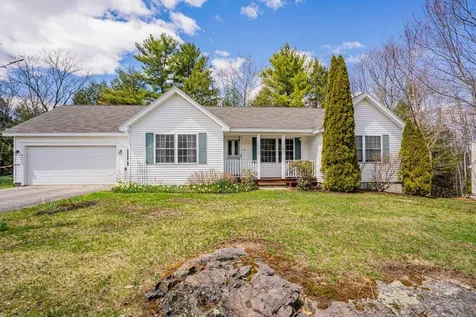 18 Parkside Drive Biddeford ME 04005