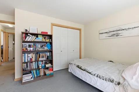 18 Parkside Drive Biddeford ME 04005