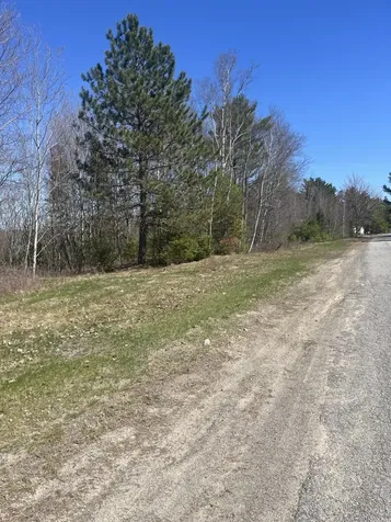 M2L68 Cards Ridge Road Greenbush ME 04418