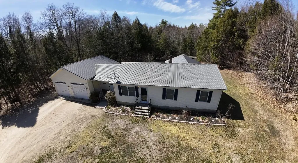 86 Back Cove Drive Turner ME 04282