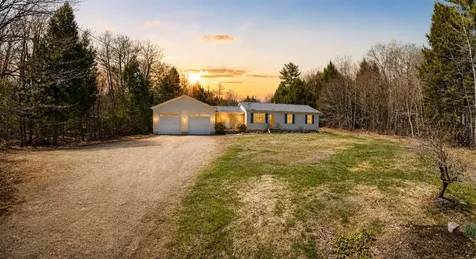 86 Back Cove Drive Turner ME 04282