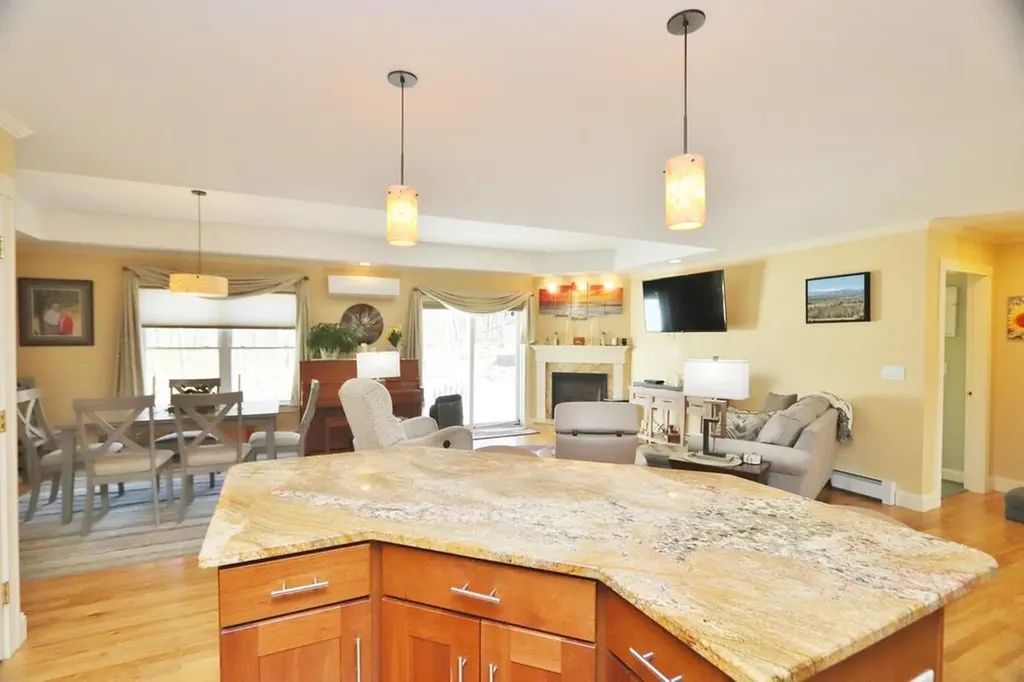 40 Kathryn Lane Bangor ME 04401