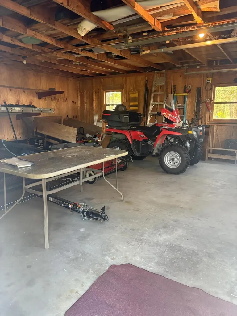 157 Main Road Abbot ME 04406