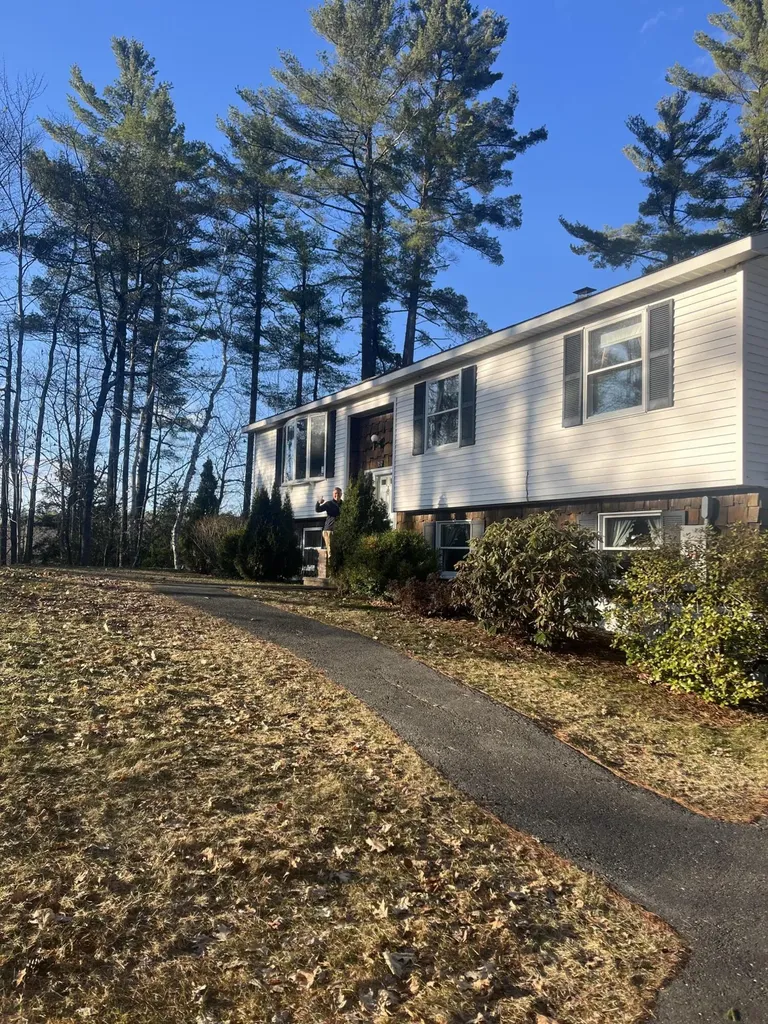 157 Main Road Abbot ME 04406