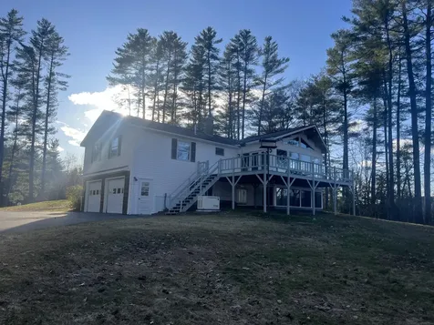 157 Main Road Abbot ME 04406