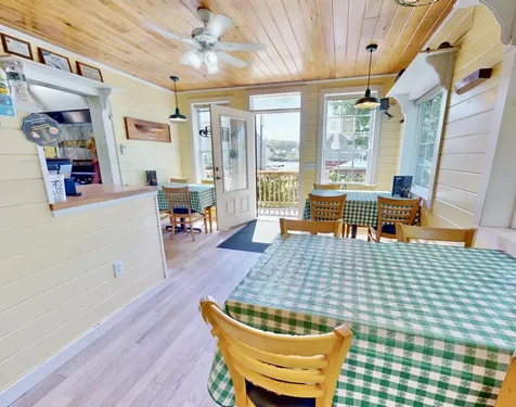 62 W Main Street Vinalhaven ME 04863