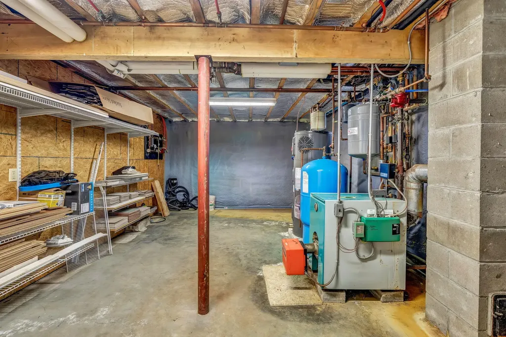 201 Sawyer Road Hampden ME 04444
