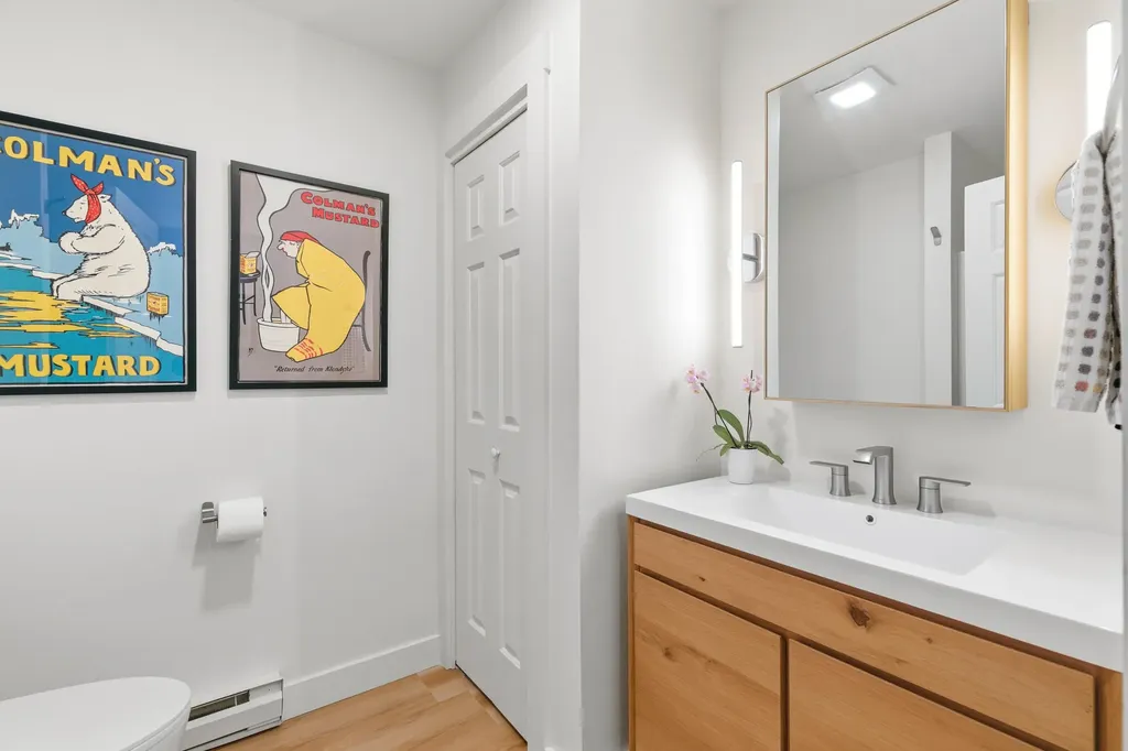 205 Vaughan Street Portland ME 04102
