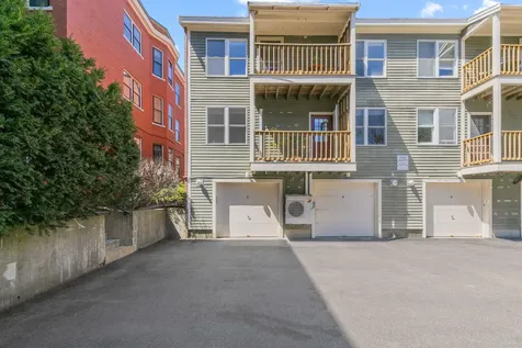205 Vaughan Street Portland ME 04102