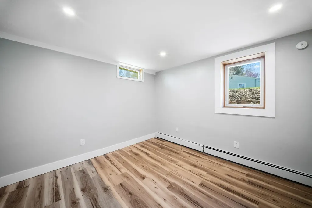 8 Lamb Street Windham ME 04062