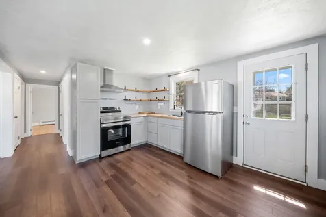 8 Lamb Street Windham ME 04062