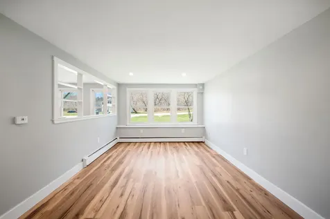 8 Lamb Street Windham ME 04062
