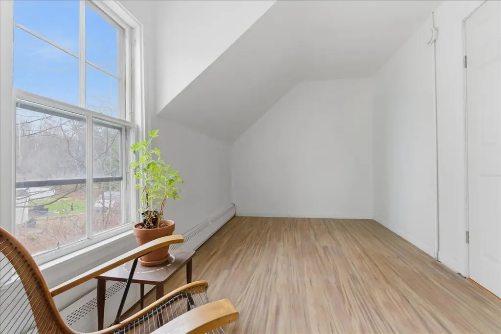 11 Elmwood Road Auburn ME 04210