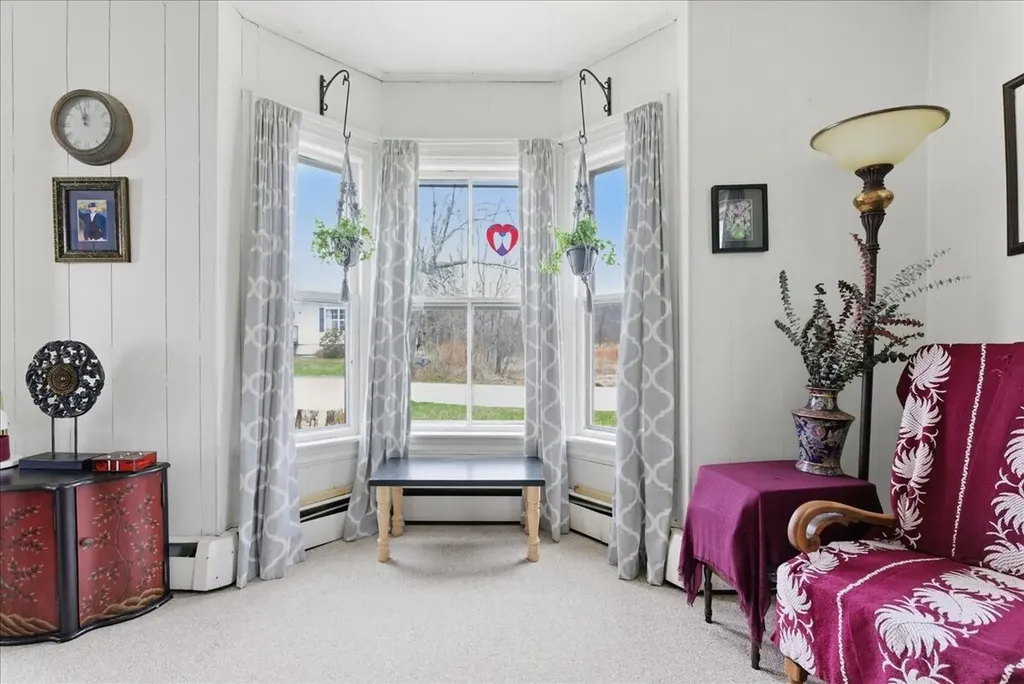11 Elmwood Road Auburn ME 04210