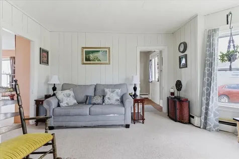 11 Elmwood Road Auburn ME 04210