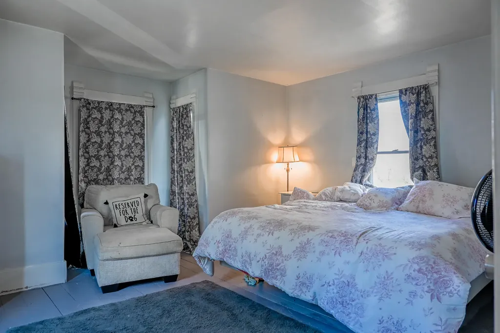 5 Hazen Street Norway ME 04268