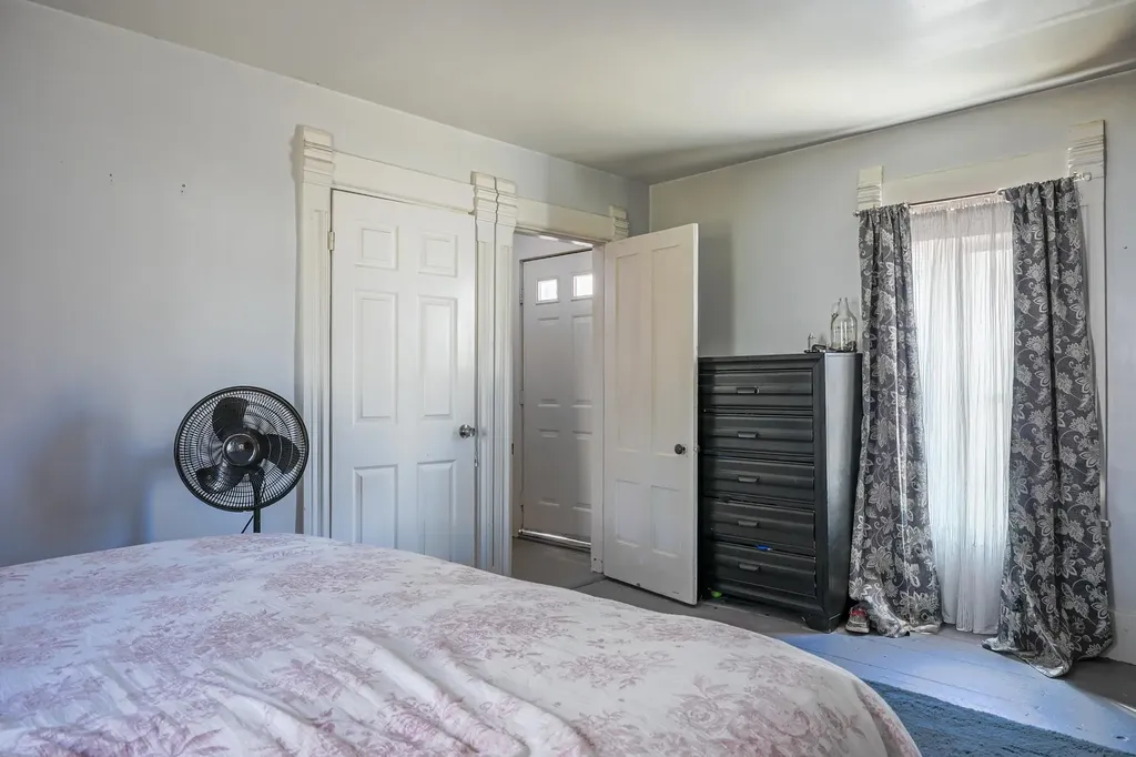 5 Hazen Street Norway ME 04268