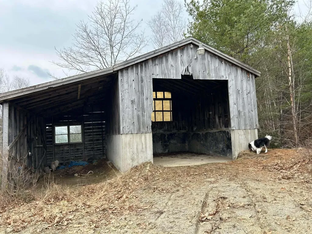 150 Post Office Road Westport Island ME 04578